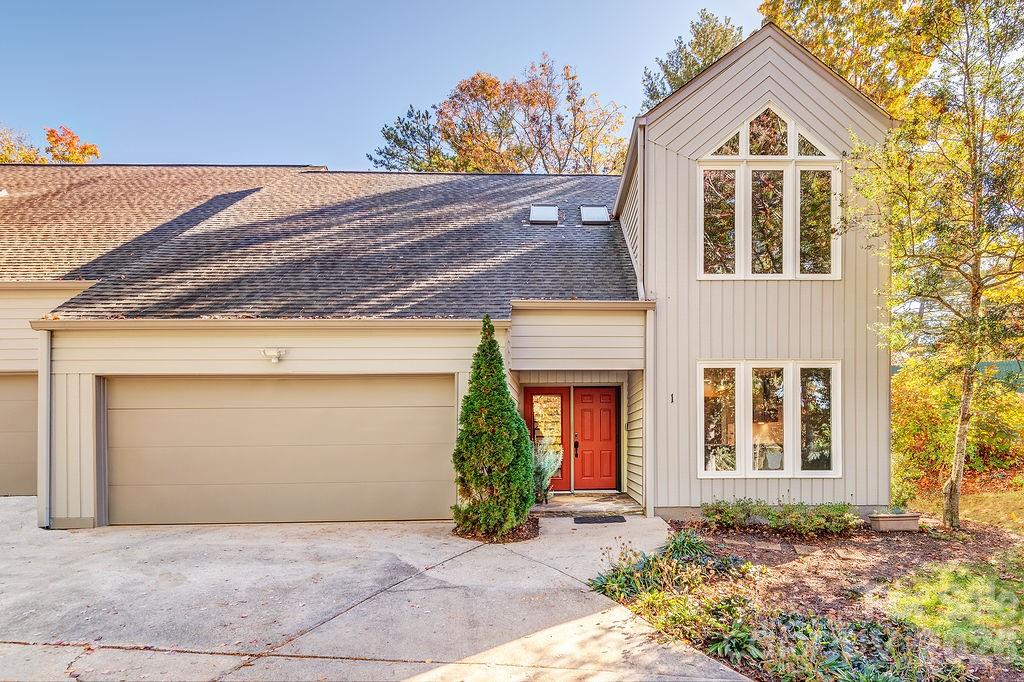 1 Highland Pointe Court