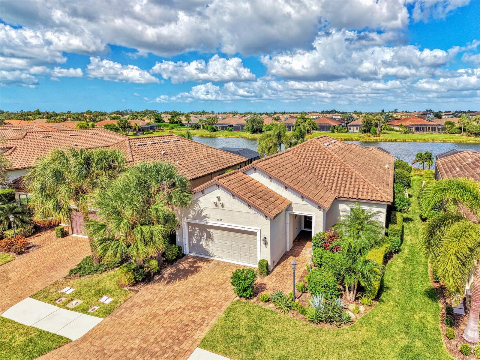 Single Family Residence at 5380 MANCHINI ST, SARASOTA, photo 4 of 100