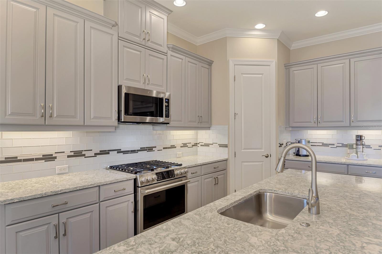 Single Family Residence at 5380 MANCHINI ST, SARASOTA, photo 28 of 100