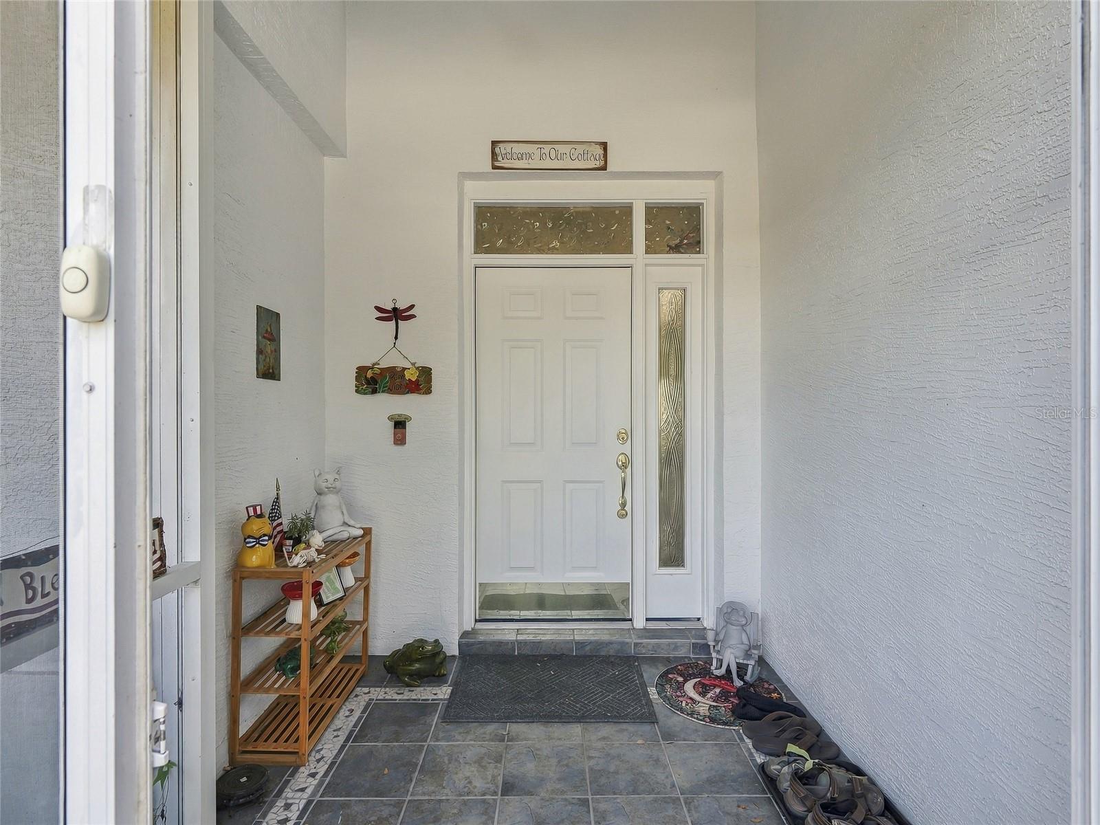Enclosed Front Porch - 19480 SW 94TH ST, DUNNELLON