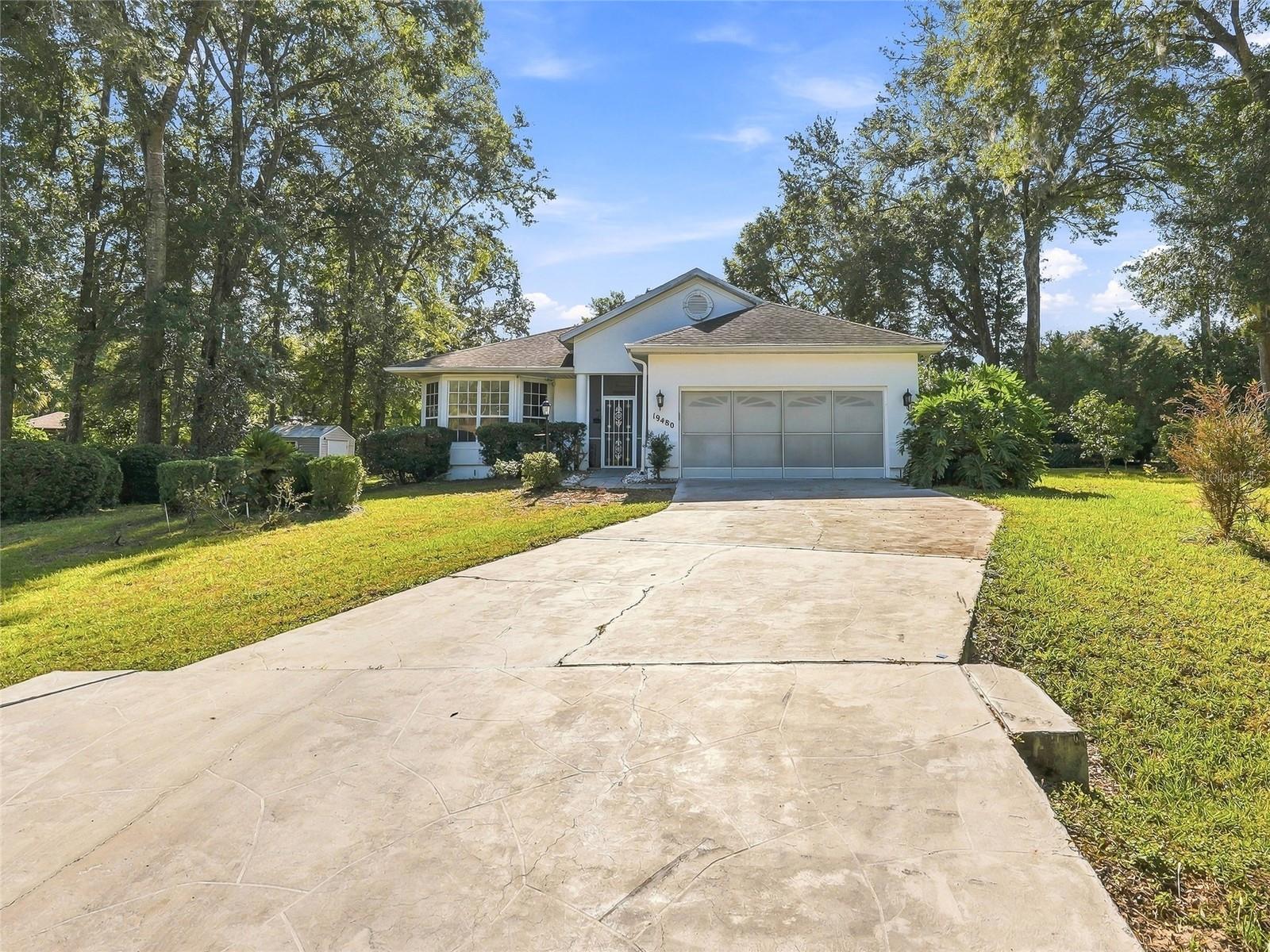 Crystal Clear Water - so close to home - 19480 SW 94TH ST, DUNNELLON