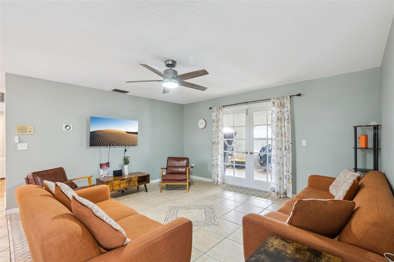 Single Family Residence at 710 AVOCADO ST, ST CLOUD, photo 7 of 41