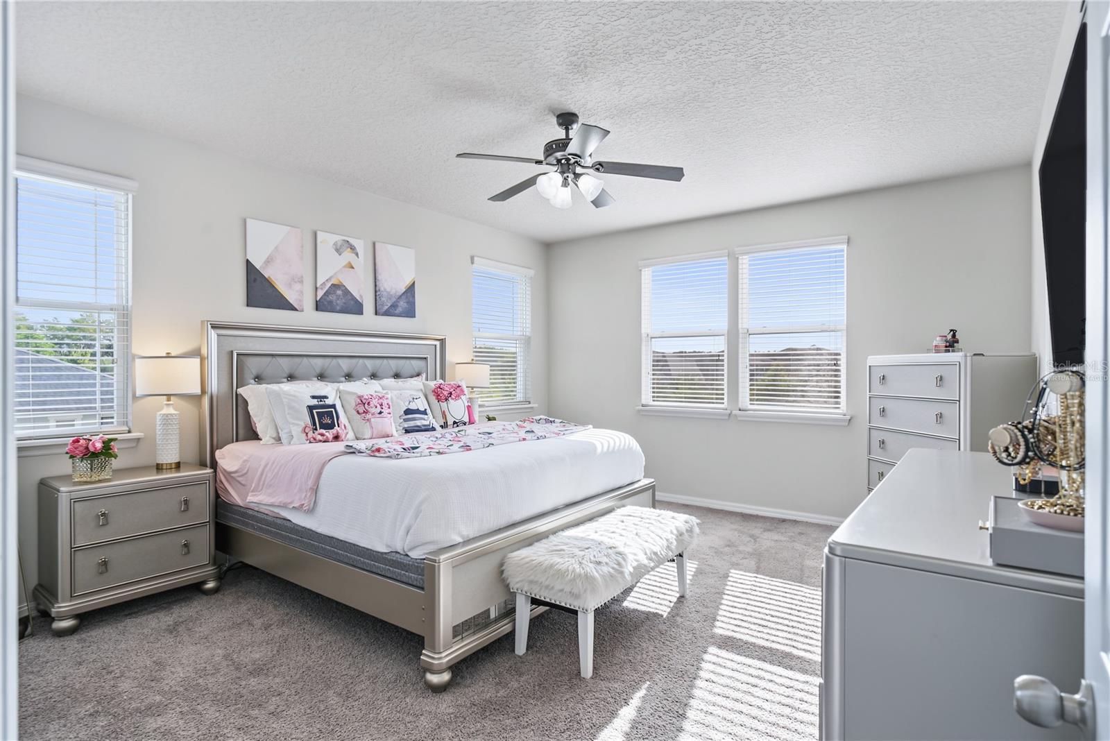 Virtually Staged - 7874 CORKFIELD AVE, ORLANDO