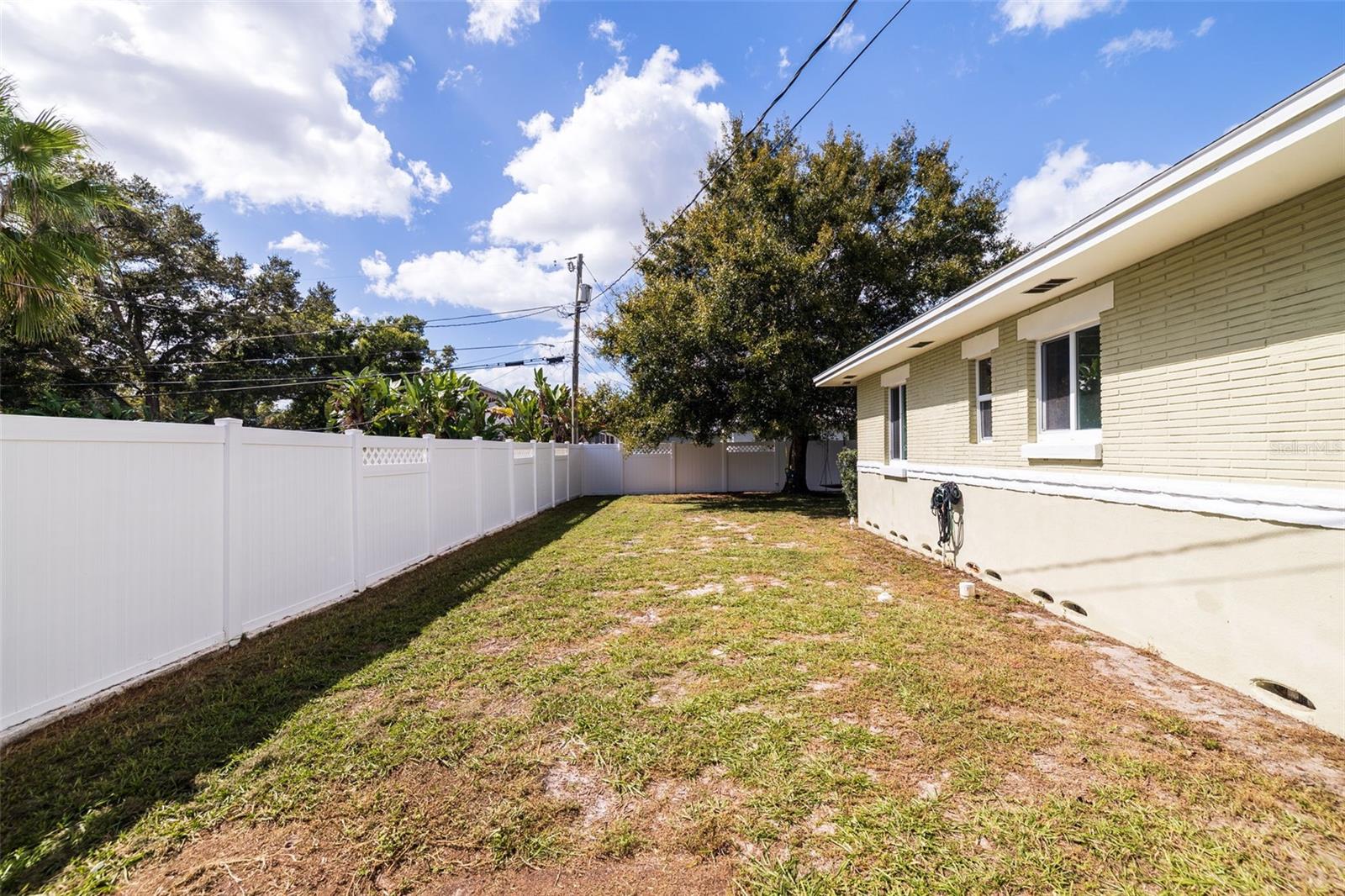 Single Family Residence at 1825 CLEVELAND ST, CLEARWATER, photo 34 of 36