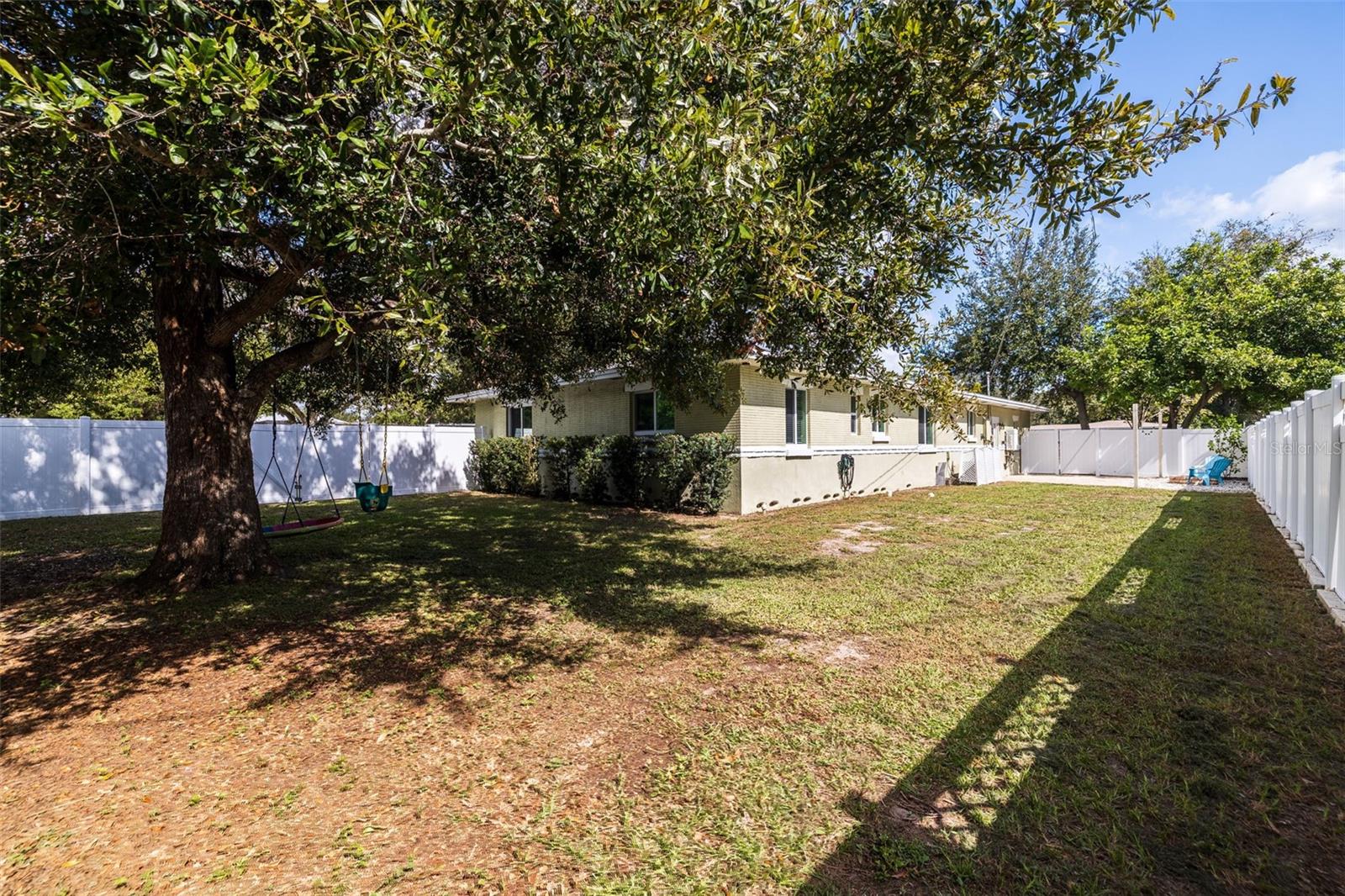Single Family Residence at 1825 CLEVELAND ST, CLEARWATER, photo 35 of 36