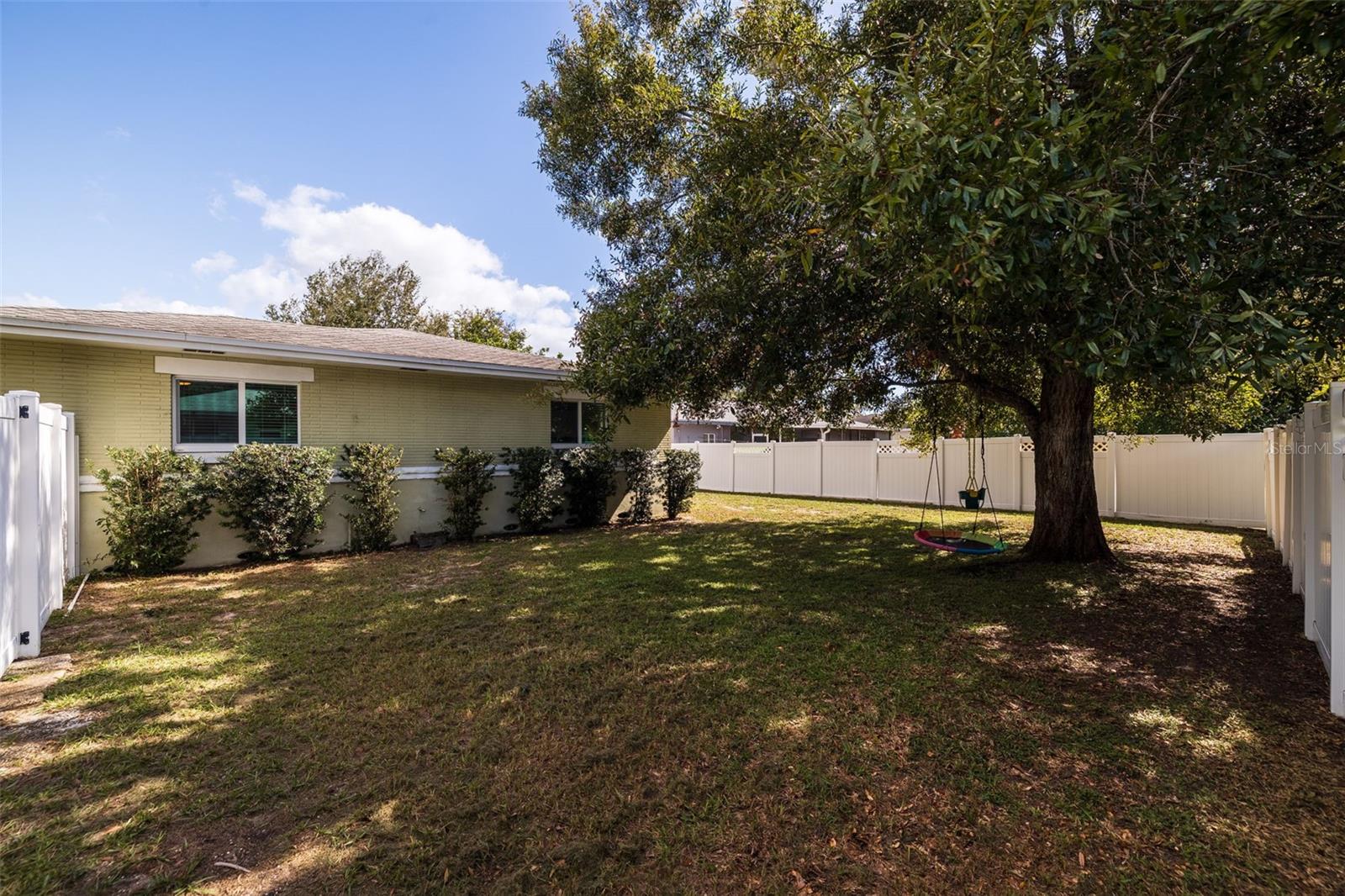 Single Family Residence at 1825 CLEVELAND ST, CLEARWATER, photo 36 of 36
