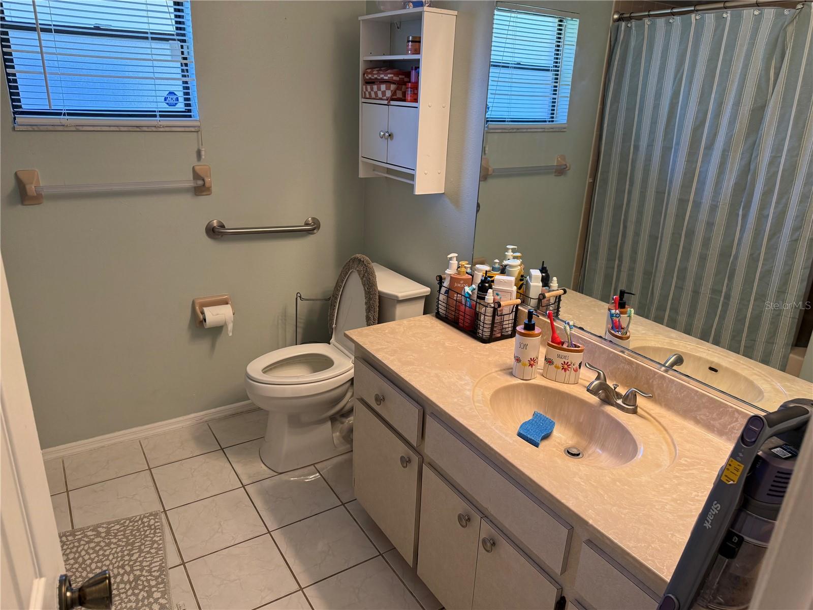 Single Family Residence at 16307 E COURSE DR, TAMPA, photo 11 of 17