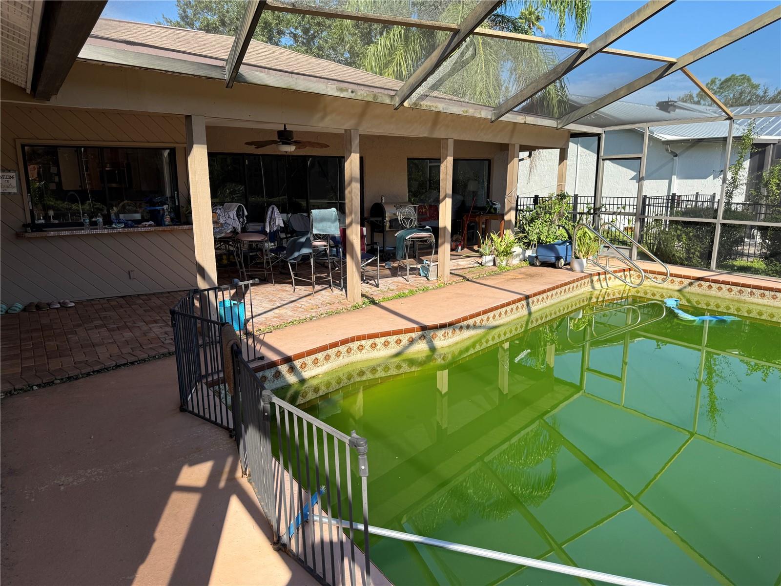 Single Family Residence at 16307 E COURSE DR, TAMPA, photo 13 of 17