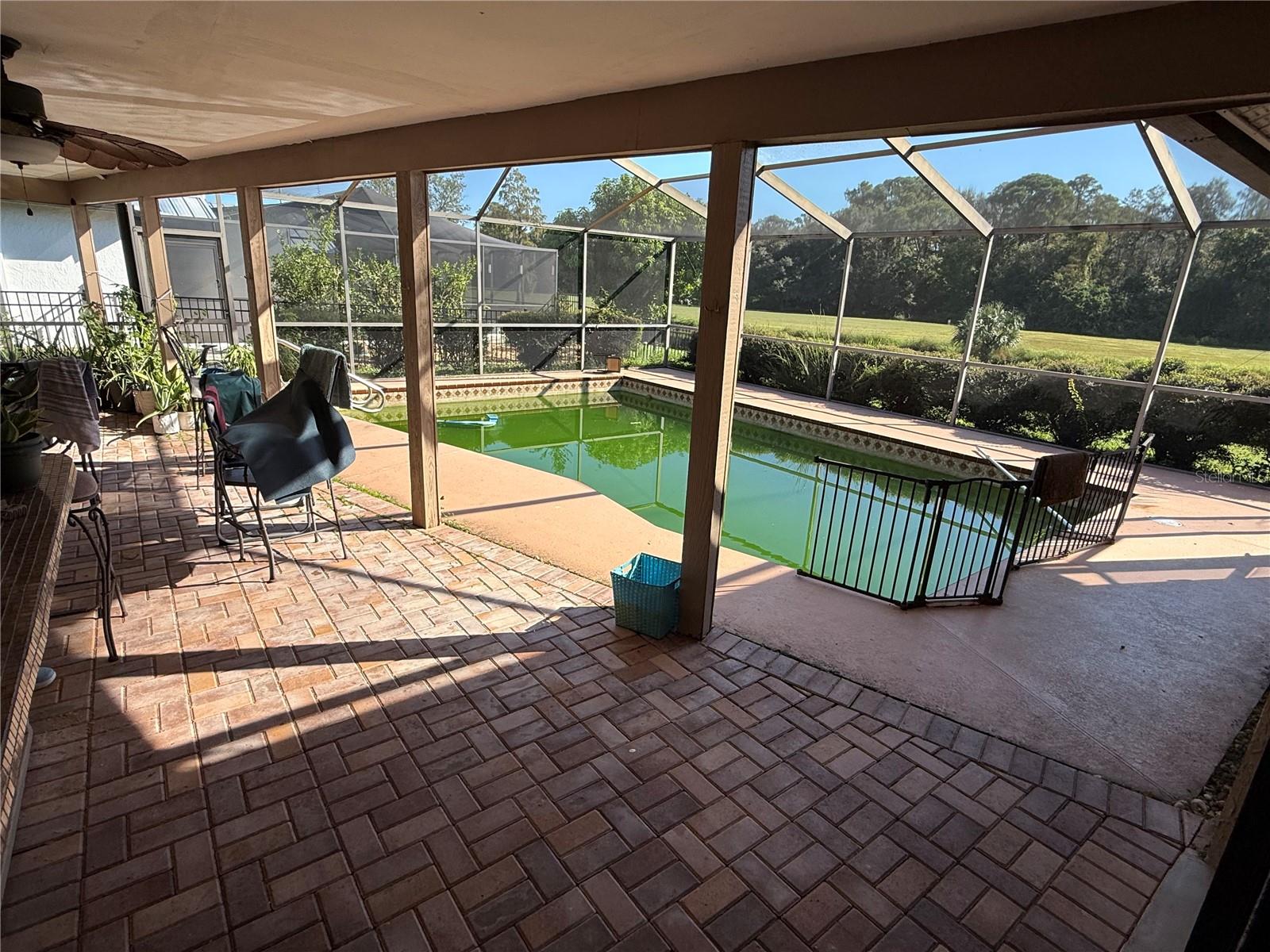 Single Family Residence at 16307 E COURSE DR, TAMPA, photo 14 of 17