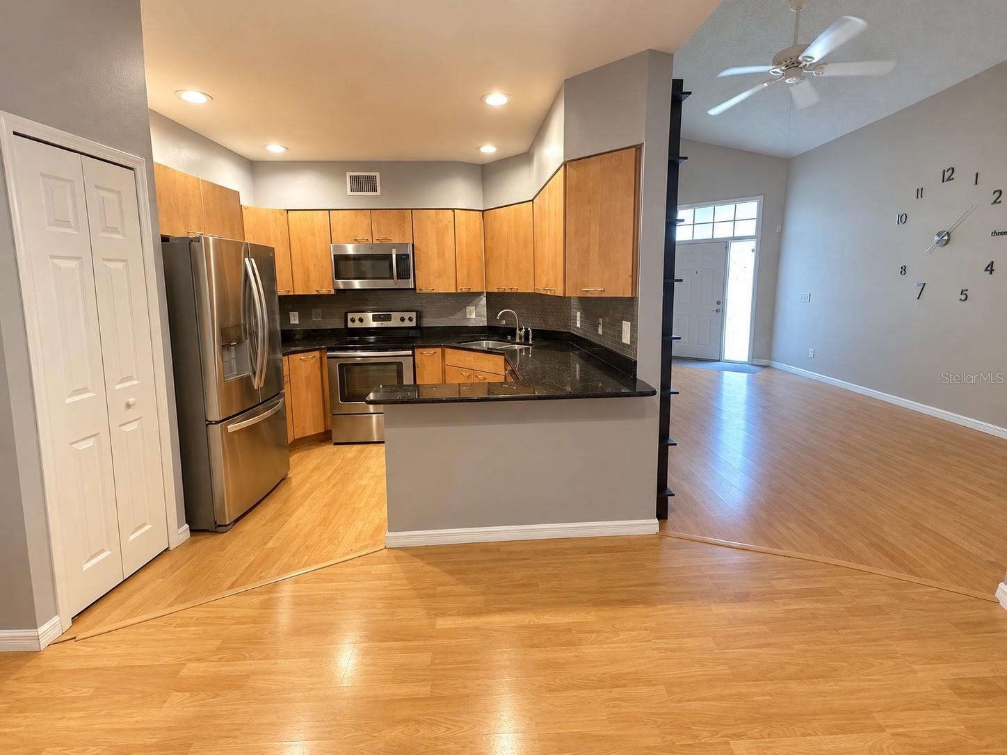 Townhouse at 4489 OAK ARBOR CIR, ORLANDO, photo 10 of 24