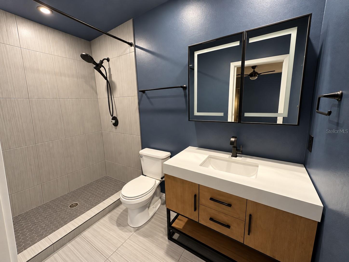 Townhouse at 4489 OAK ARBOR CIR, ORLANDO, photo 13 of 24