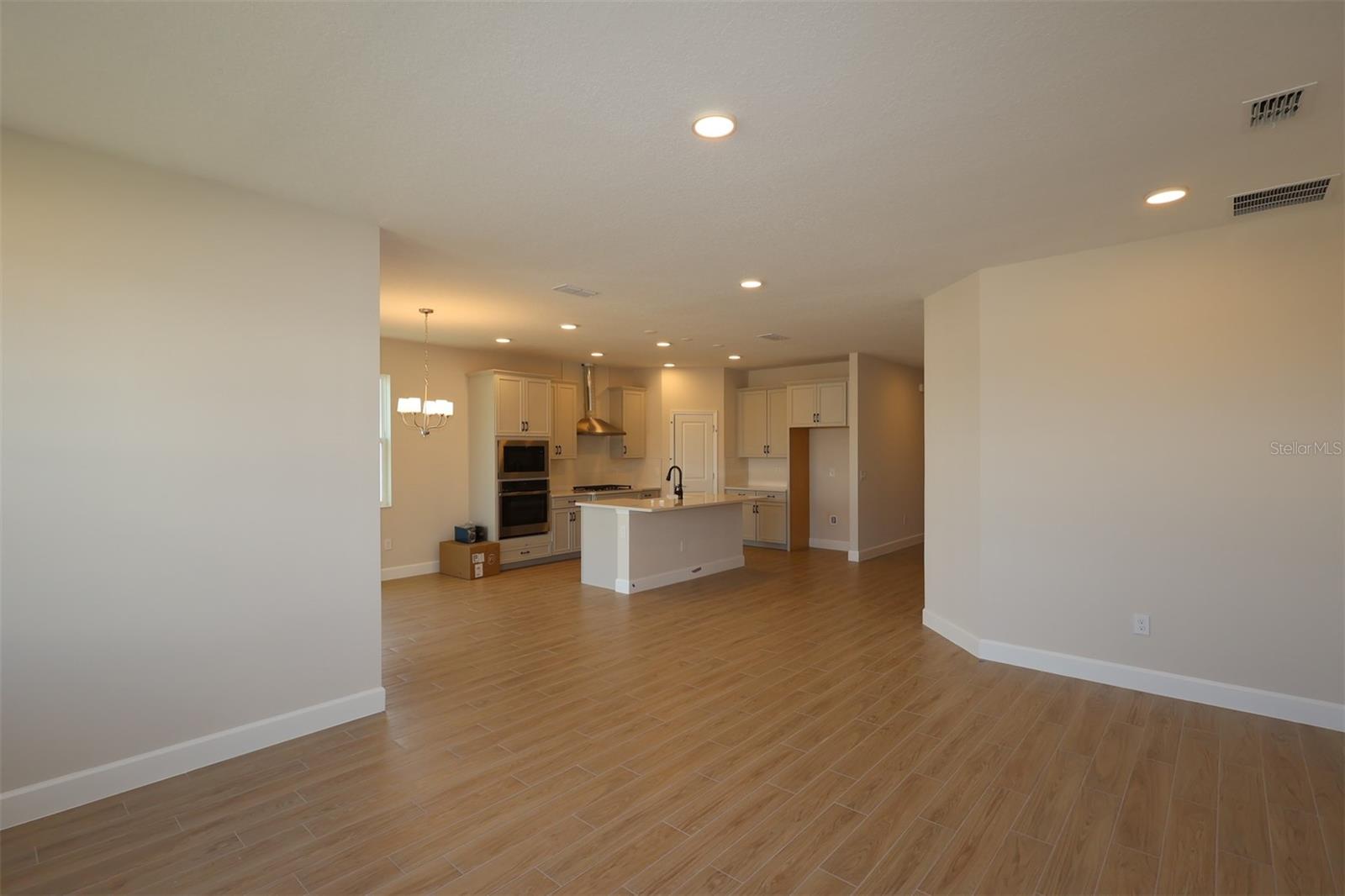 Single Family Residence at 5296 HIGH LINE DR, ST CLOUD, photo 10 of 23