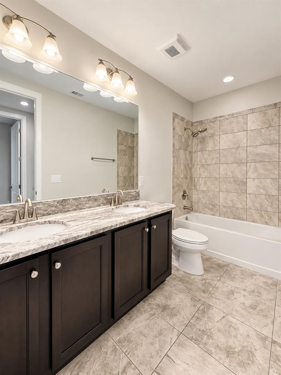 Bathroom 2 - 7230 HOURGLASS DR, APOLLO BEACH