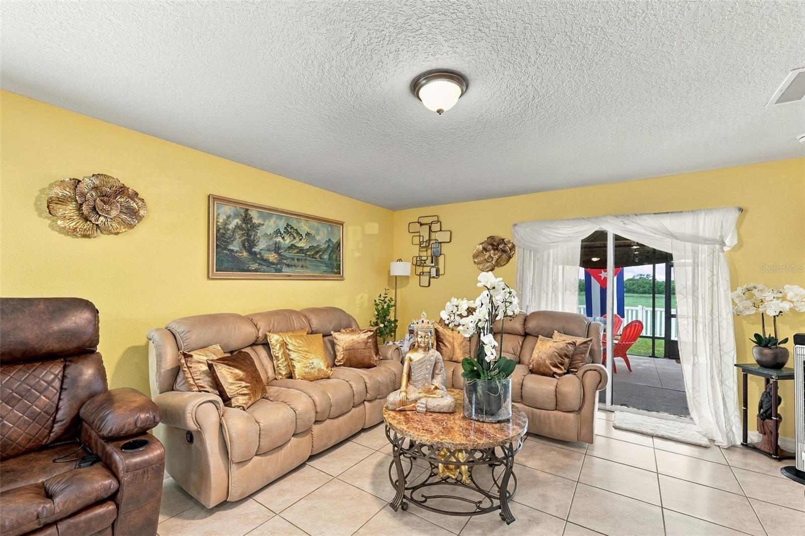 Single Family Residence at 588 OLIVE CONCH ST, RUSKIN, photo 5 of 31