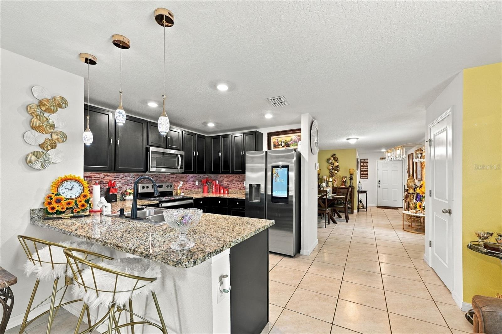 Single Family Residence at 588 OLIVE CONCH ST, RUSKIN, photo 10 of 31