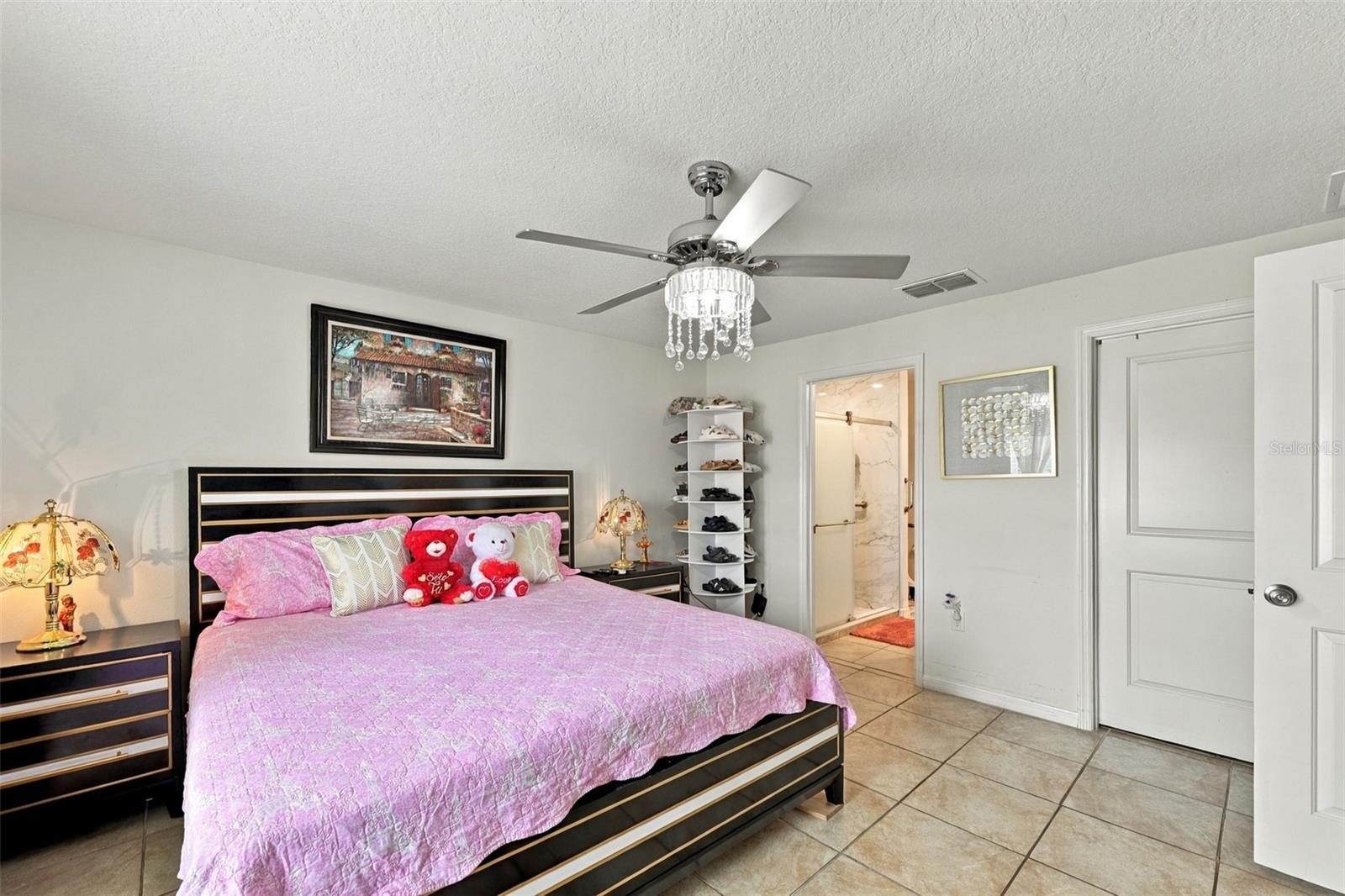 Single Family Residence at 588 OLIVE CONCH ST, RUSKIN, photo 15 of 31