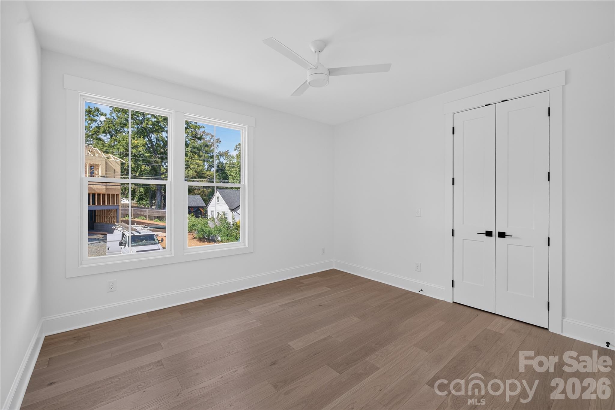 Single Family Residence at 3850 Avalon Avenue, Charlotte, photo 23 of 39