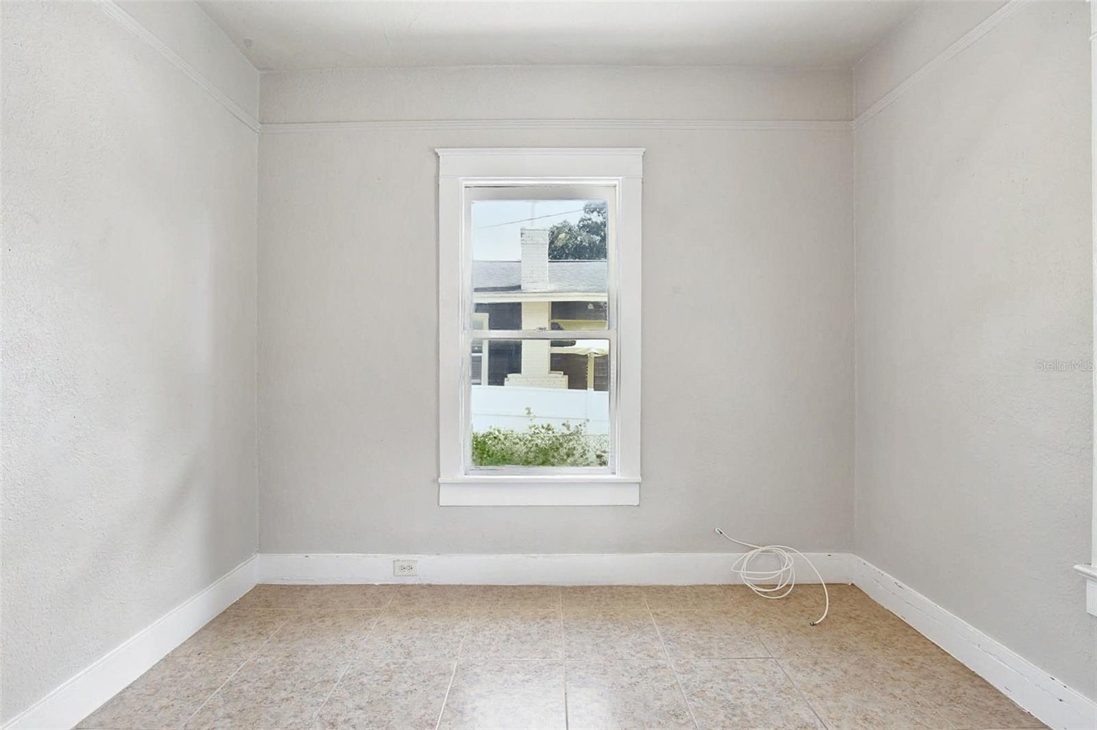 Single Family Residence at 508 E HUGH ST, TAMPA, photo 18 of 27
