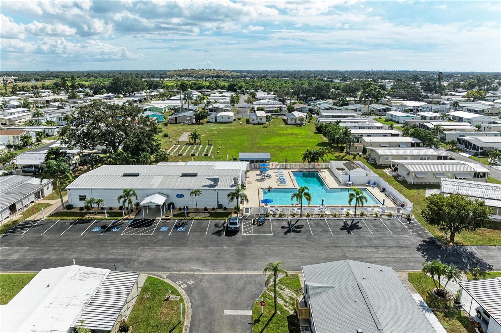 Manufactured Home at 5316 53RD AVE E #A23, BRADENTON, photo 40 of 51