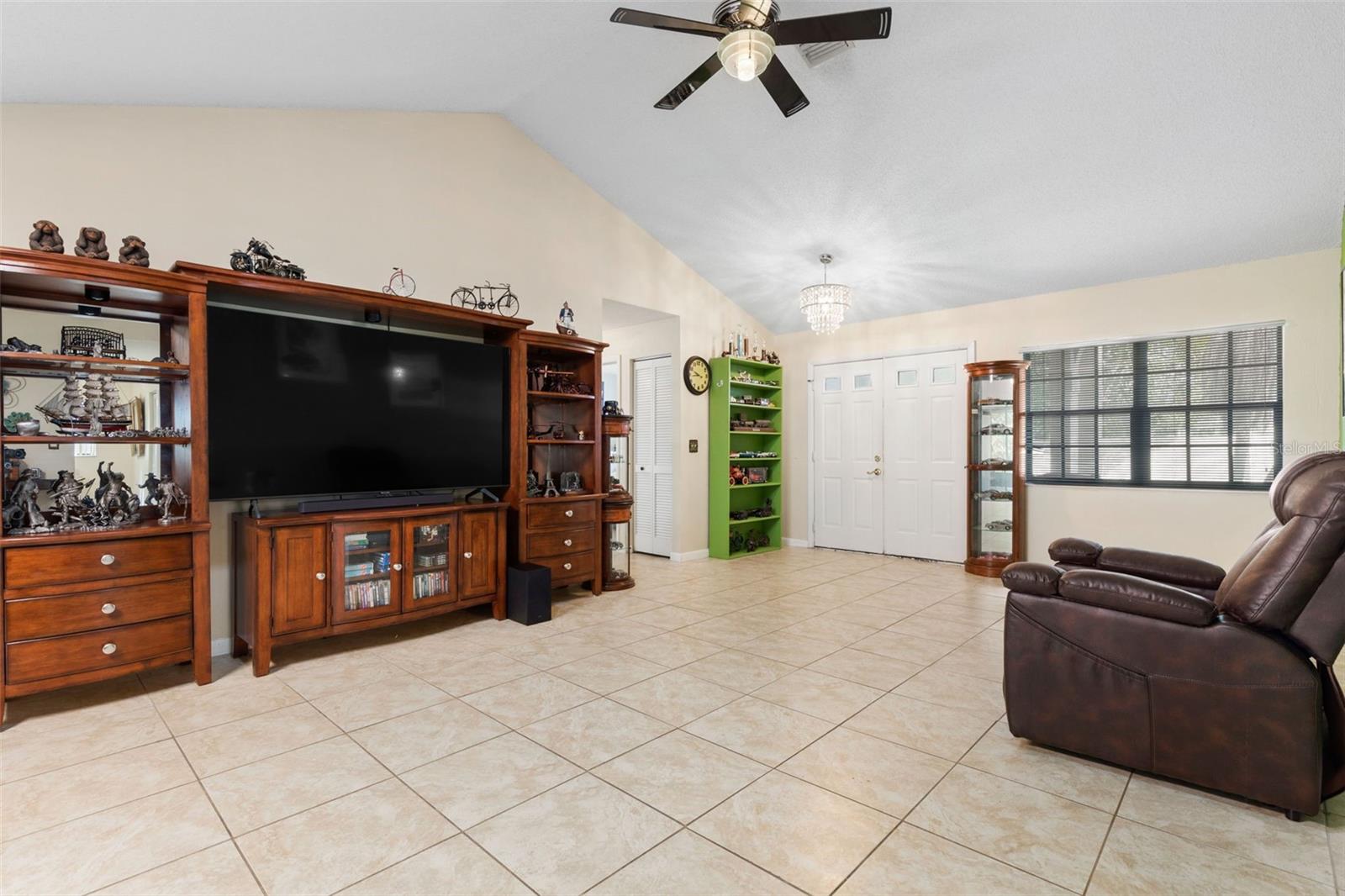 Single Family Residence at 18 WINDERMERE PL, PALM COAST, photo 4 of 37