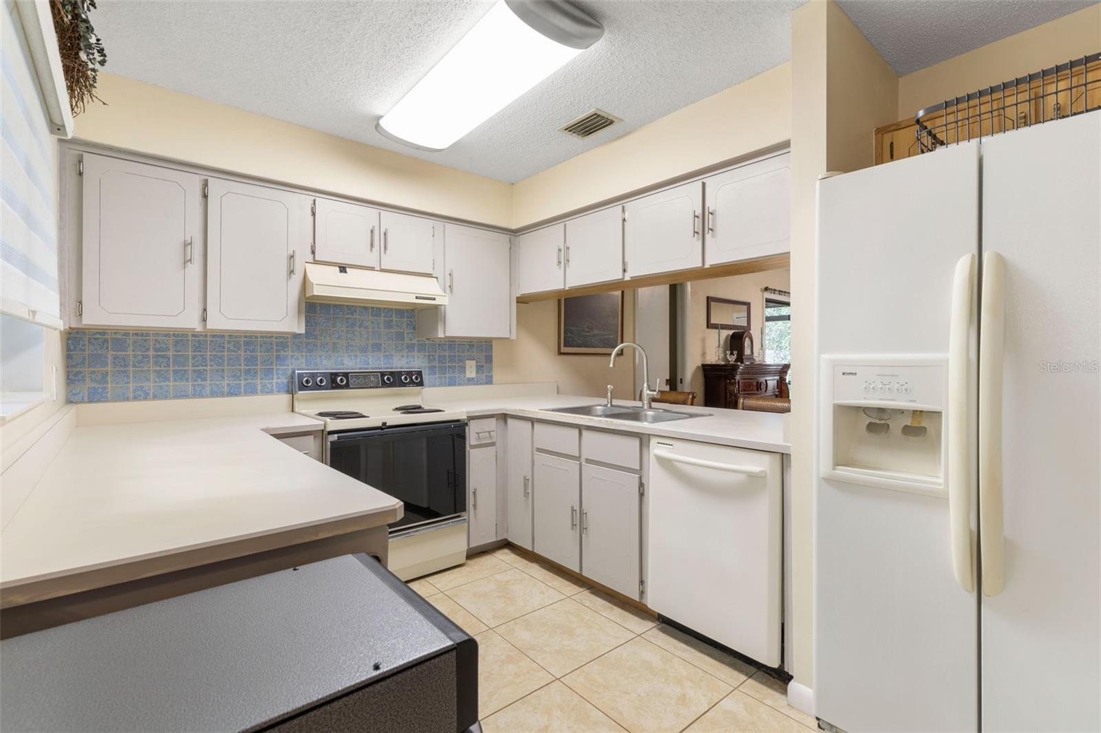 Single Family Residence at 18 WINDERMERE PL, PALM COAST, photo 13 of 37