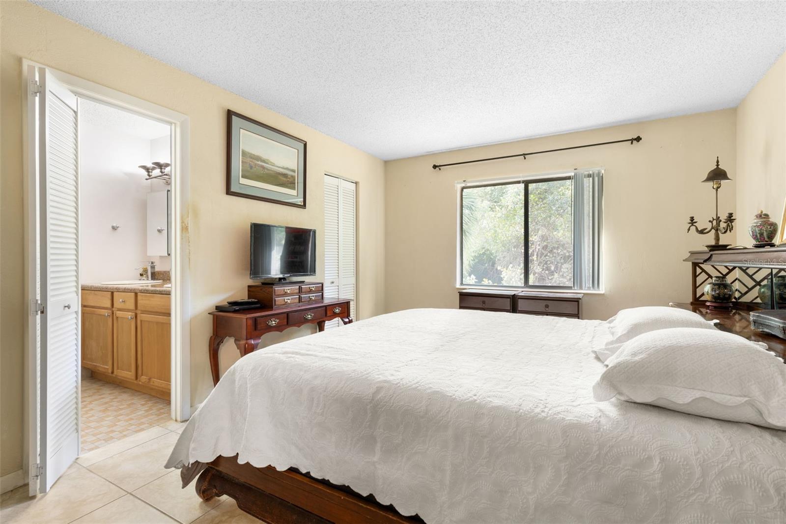 Single Family Residence at 18 WINDERMERE PL, PALM COAST, photo 17 of 37