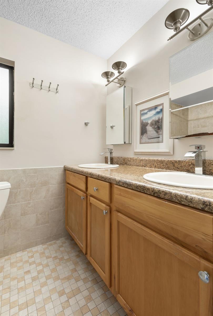 Single Family Residence at 18 WINDERMERE PL, PALM COAST, photo 19 of 37