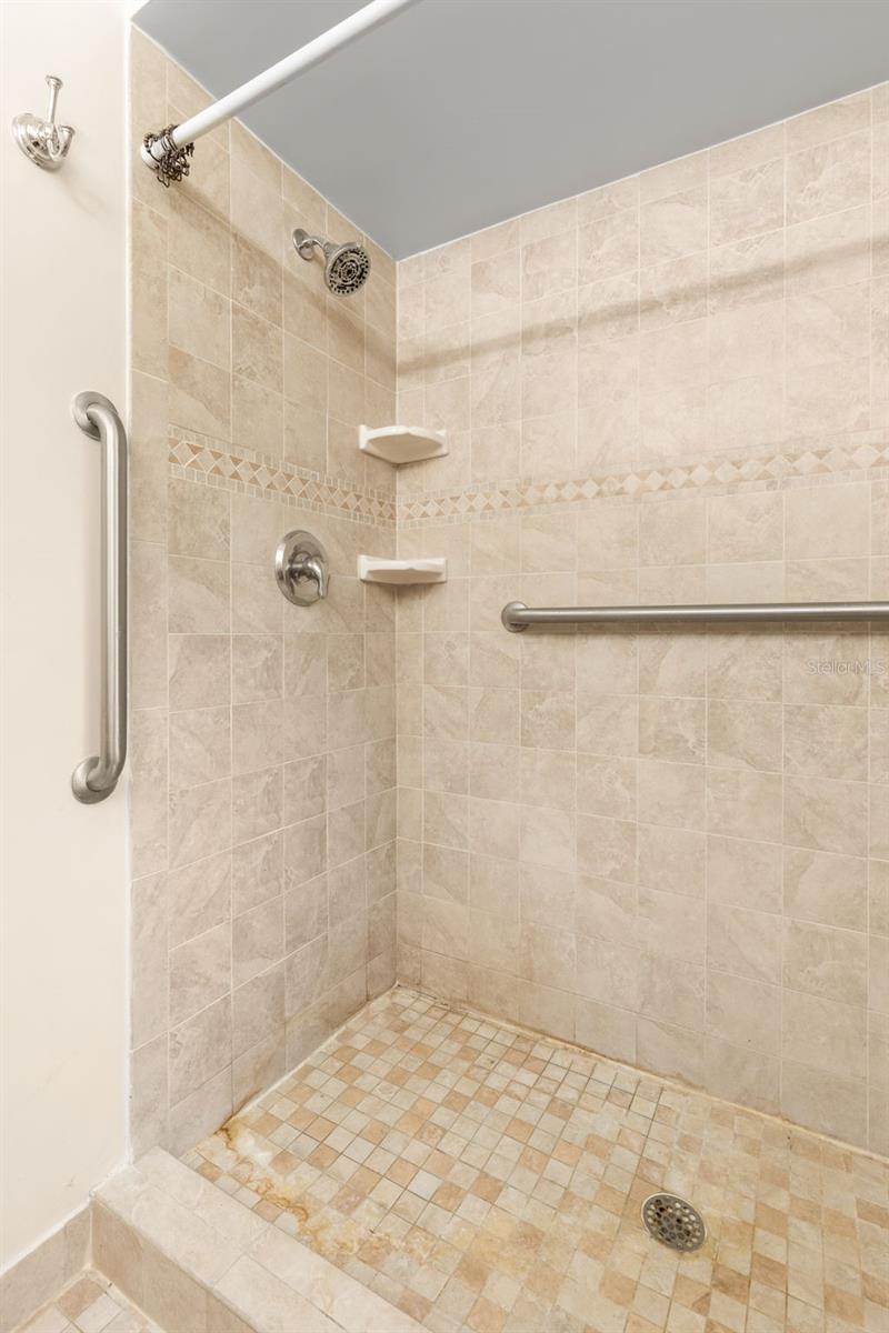 Single Family Residence at 18 WINDERMERE PL, PALM COAST, photo 21 of 37