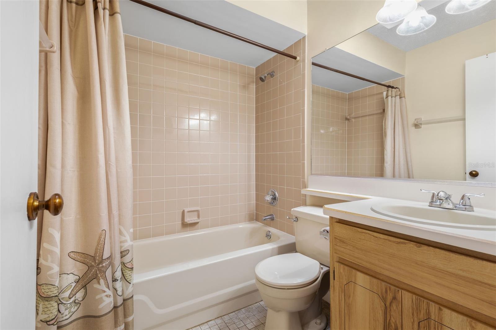Single Family Residence at 18 WINDERMERE PL, PALM COAST, photo 25 of 37