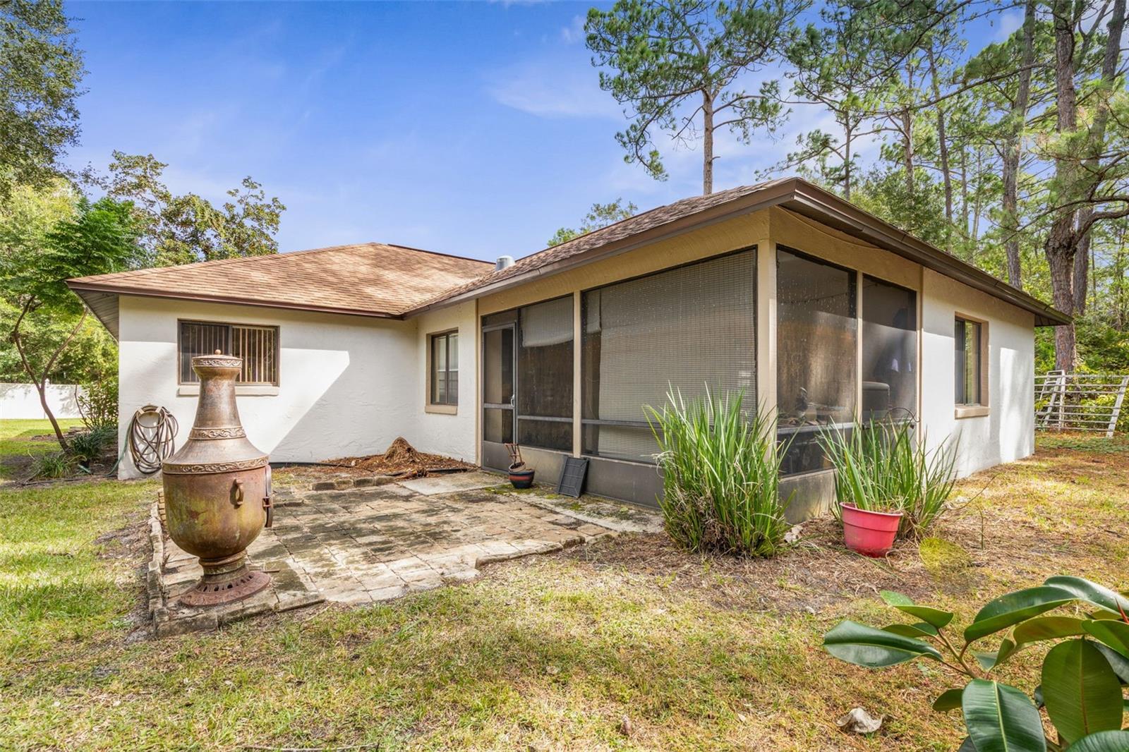 Single Family Residence at 18 WINDERMERE PL, PALM COAST, photo 33 of 37