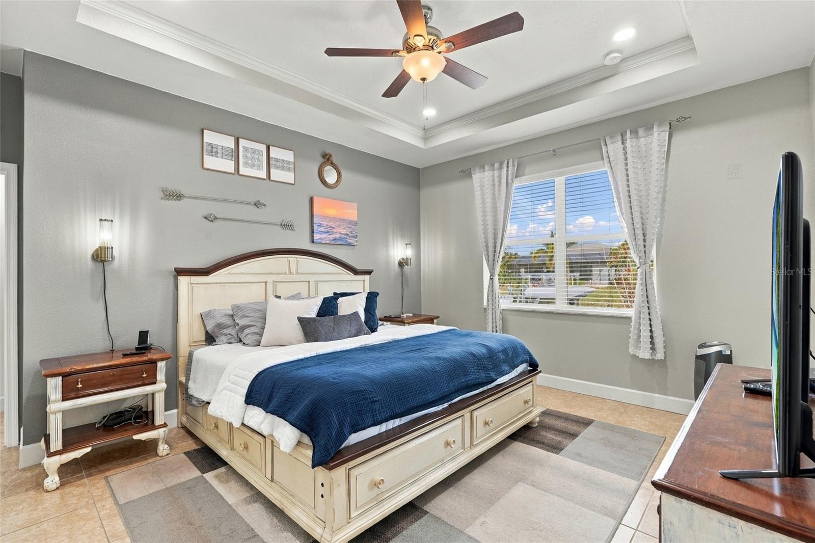 Single Family Residence at 13662 BEGONIA CIR, PORT CHARLOTTE, photo 16 of 39