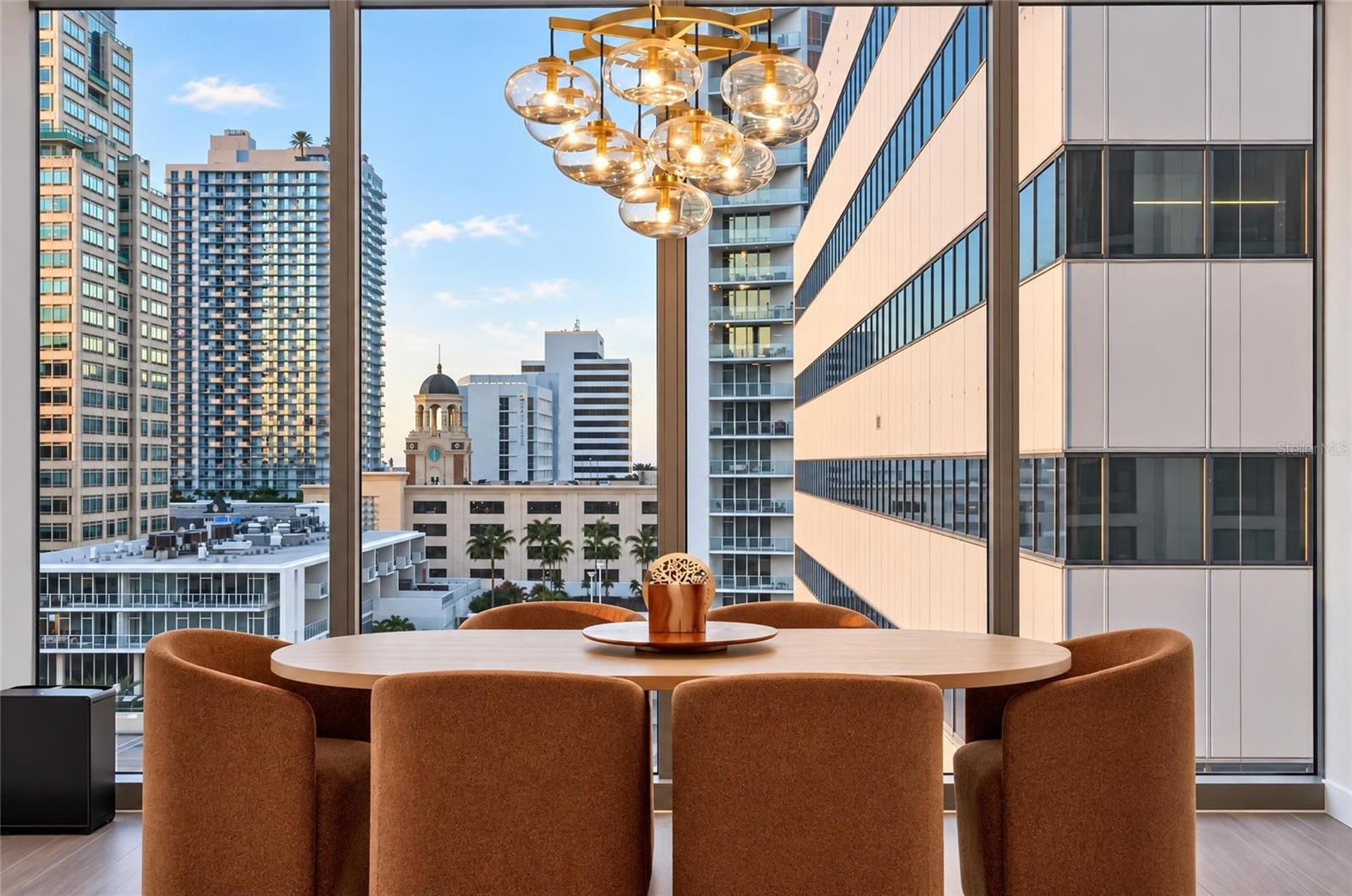 Dining Room View - 301 1ST ST S #1004, ST PETERSBURG