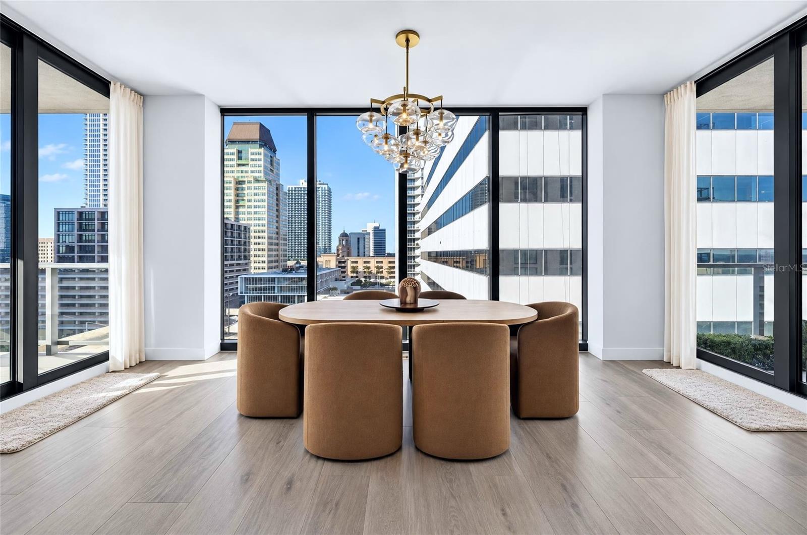 Dining Room View - 301 1ST ST S #1004, ST PETERSBURG