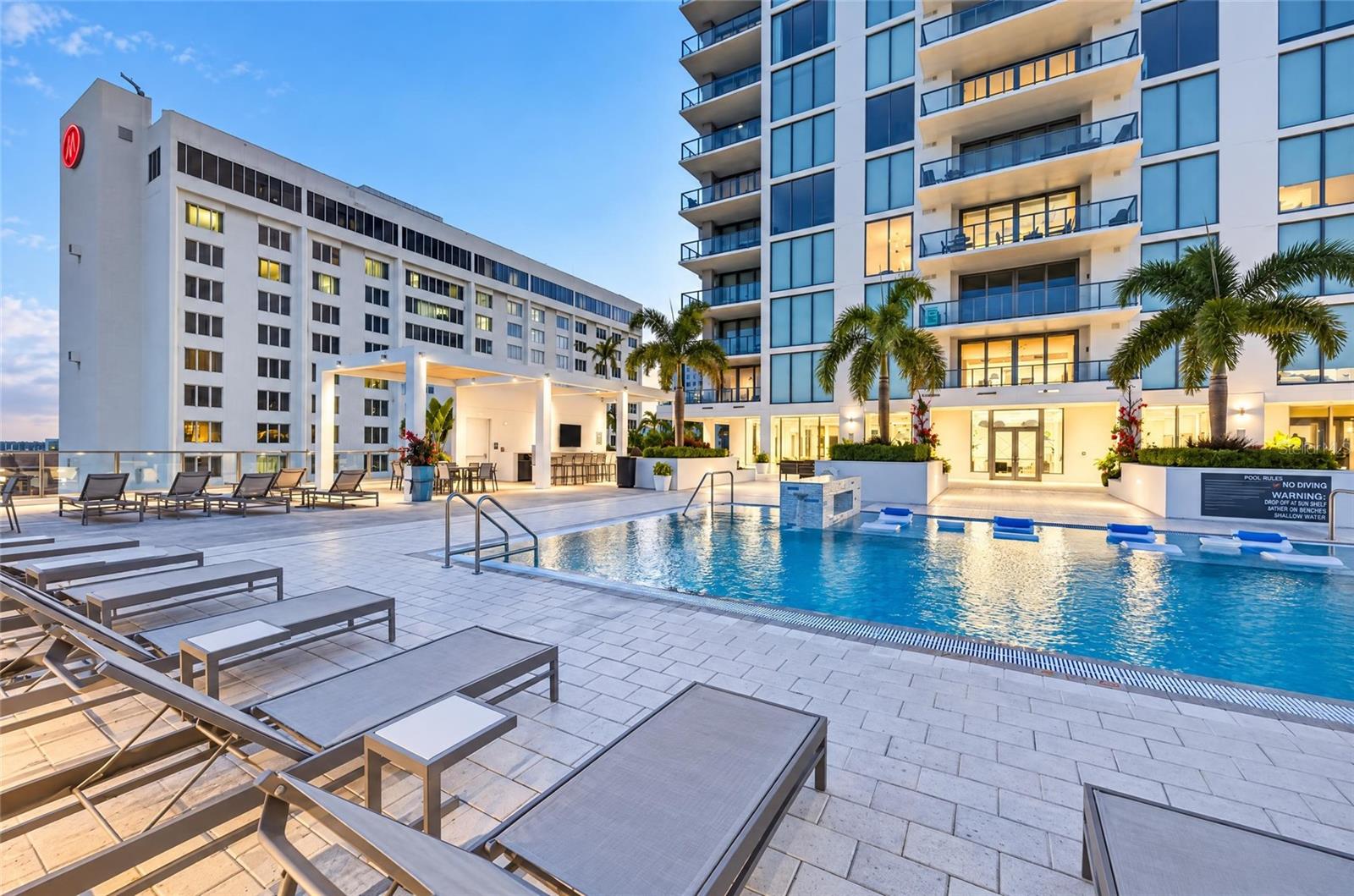 7th Floor Aire Deck - 301 1ST ST S #1004, ST PETERSBURG