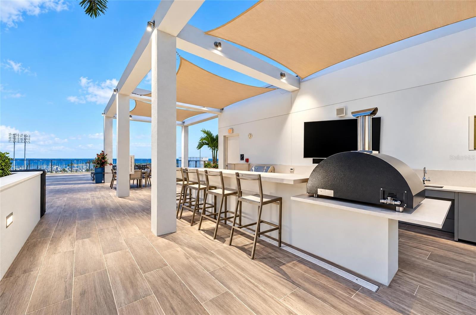 7th Floor Grilling/Bar Area - 301 1ST ST S #1004, ST PETERSBURG