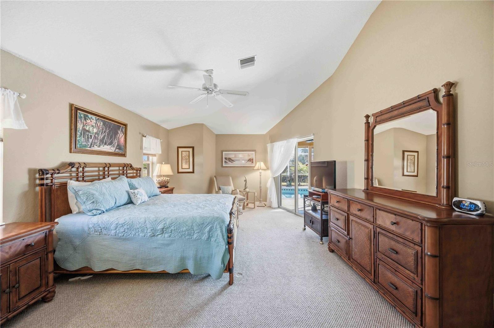 Single Family Residence at 55 CLUBHOUSE RD, ROTONDA WEST, photo 22 of 56