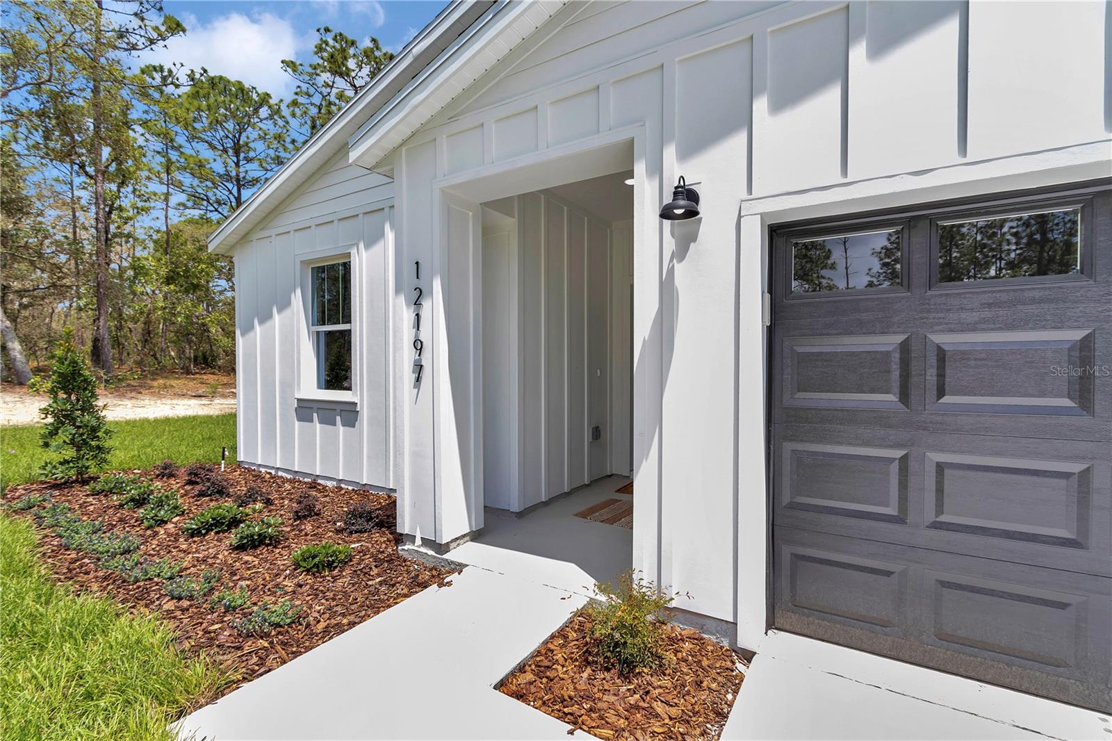 Single Family Residence at 12197 SW 76 LN, DUNNELLON, photo 3 of 15