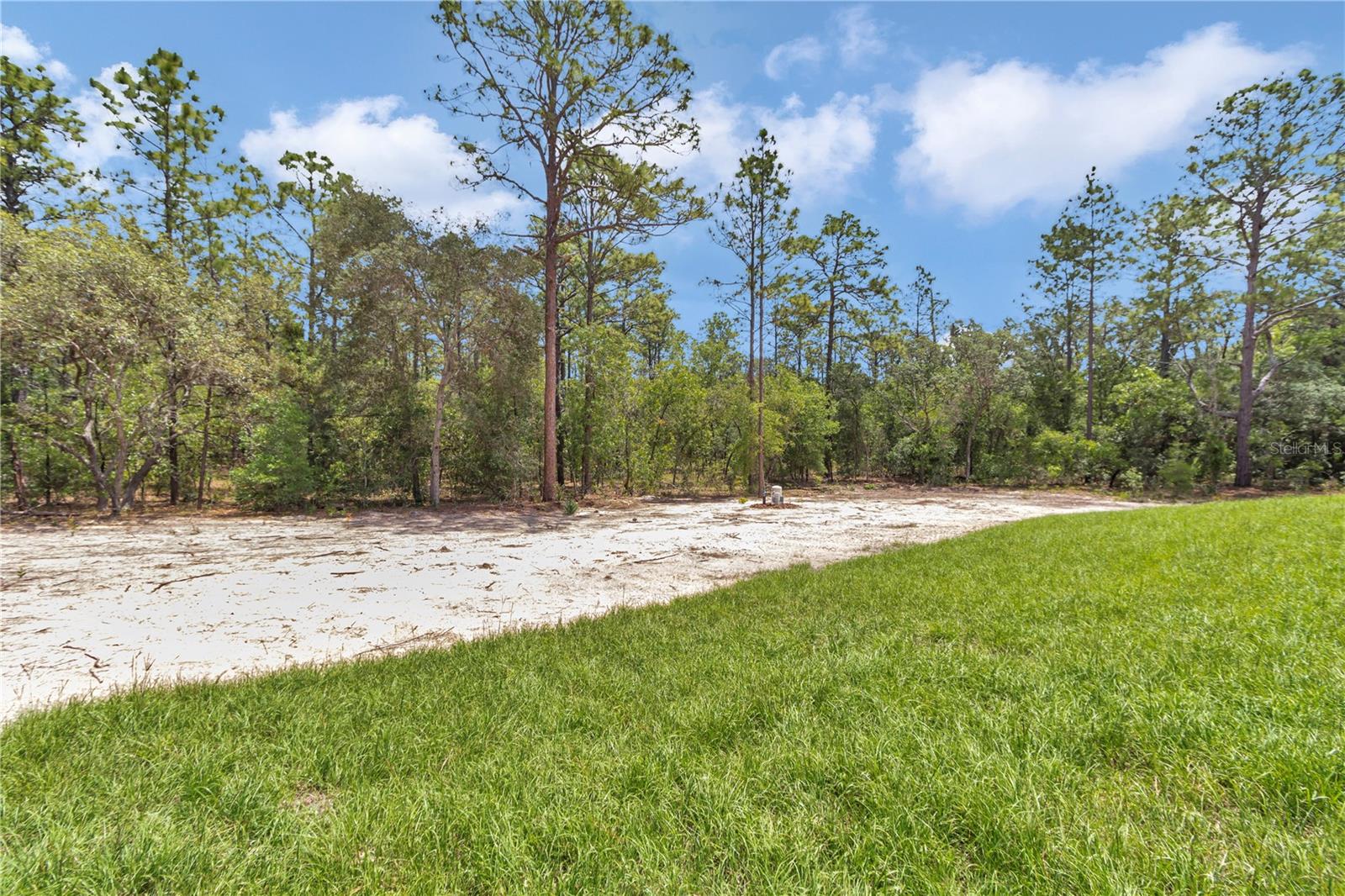 Single Family Residence at 12197 SW 76 LN, DUNNELLON, photo 7 of 15