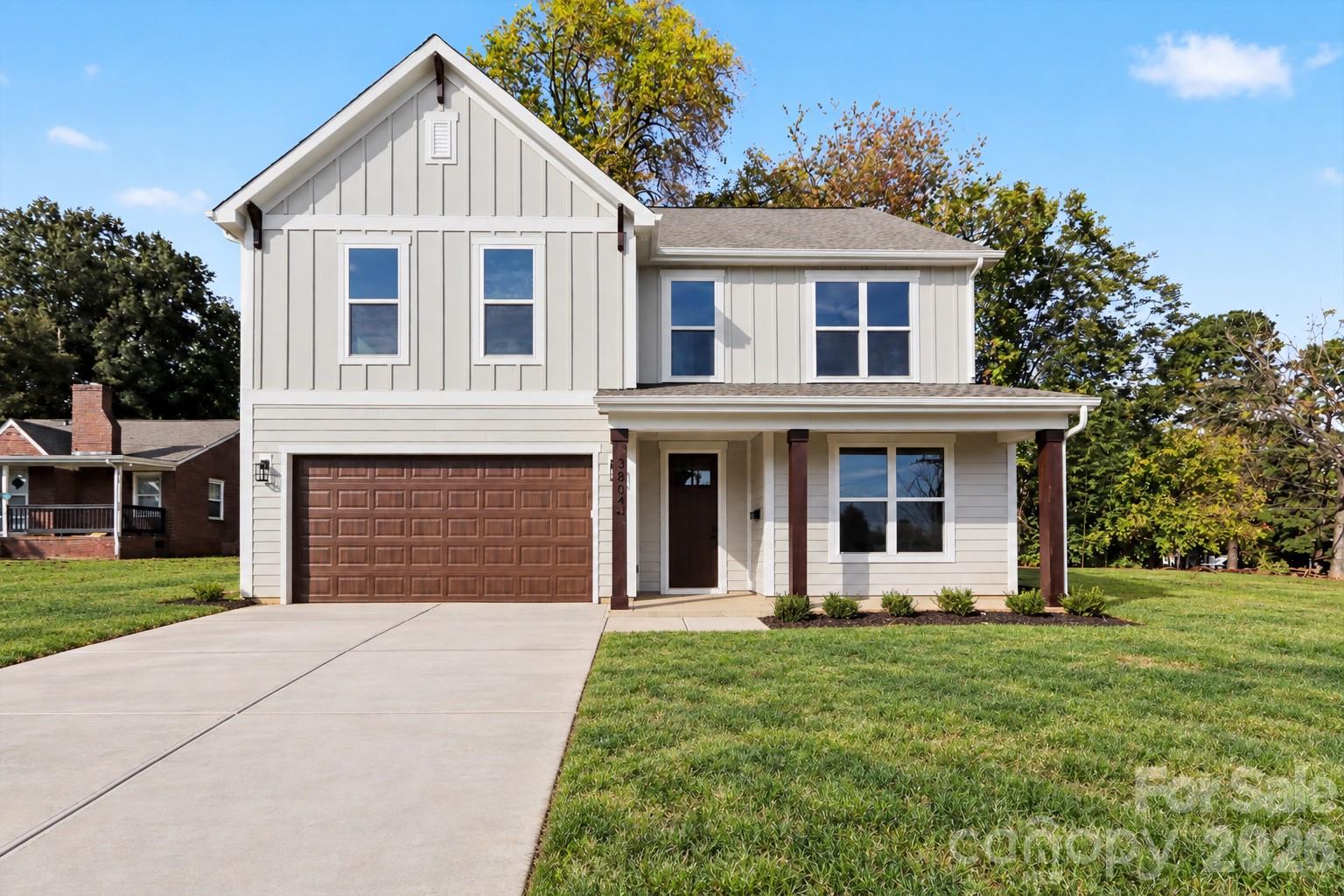 Single Family Residence at 3804 Plainview Road, Charlotte, photo 3 of 36