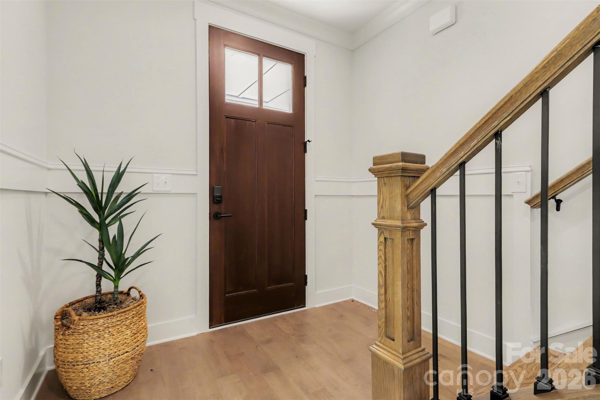 Single Family Residence at 3804 Plainview Road, Charlotte, photo 4 of 36