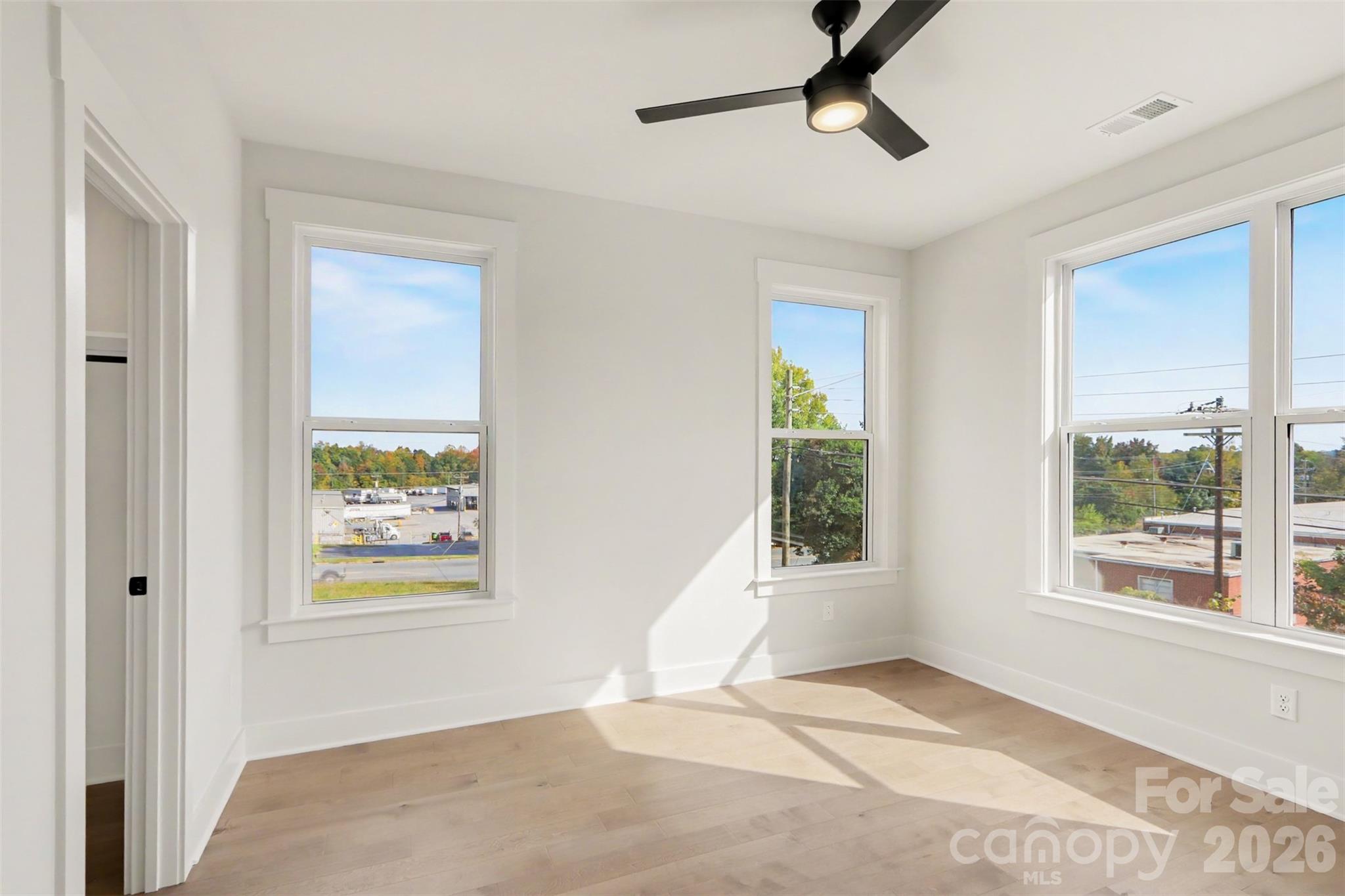 Single Family Residence at 3804 Plainview Road, Charlotte, photo 28 of 36