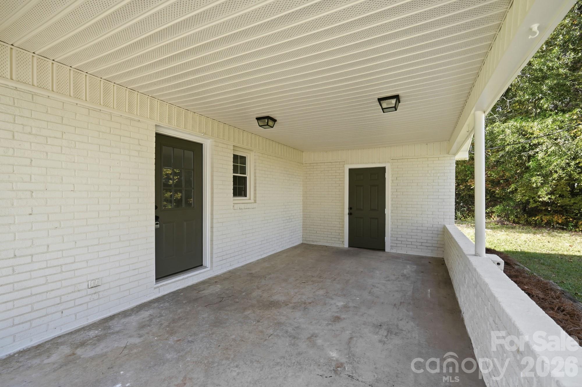 Single Family Residence at 1580 Pinewood Avenue, Lancaster, photo 27 of 33