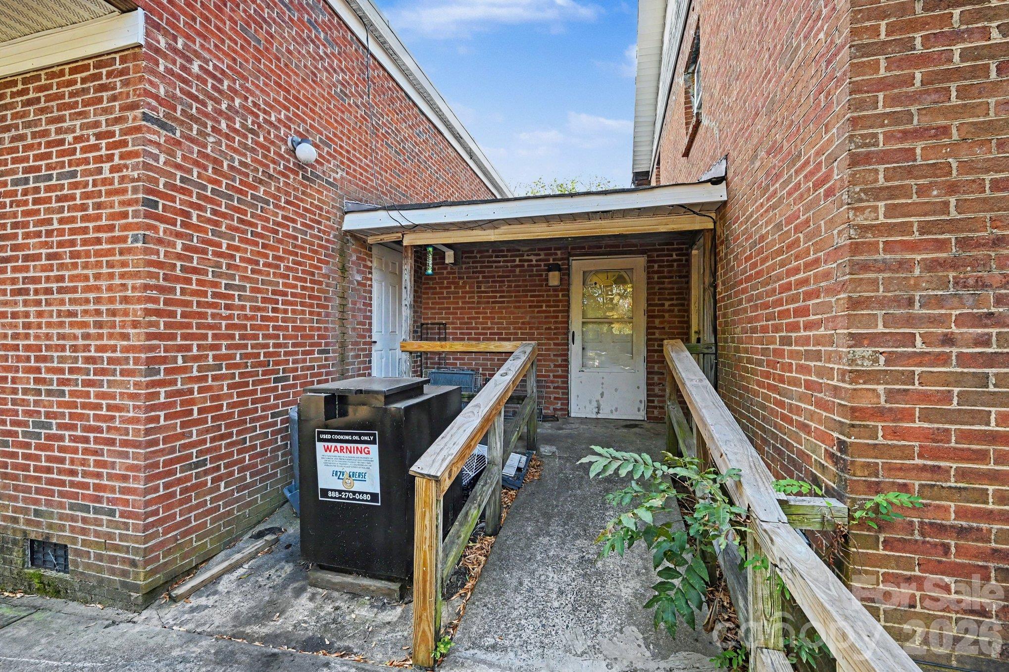 Single Family Residence at 410 John Street, Monroe, photo 23 of 24
