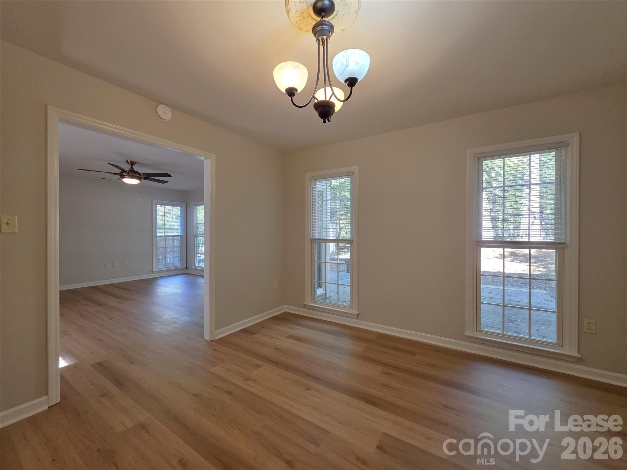Single Family Residence at 5516 River Falls Drive, Charlotte, photo 6 of 25