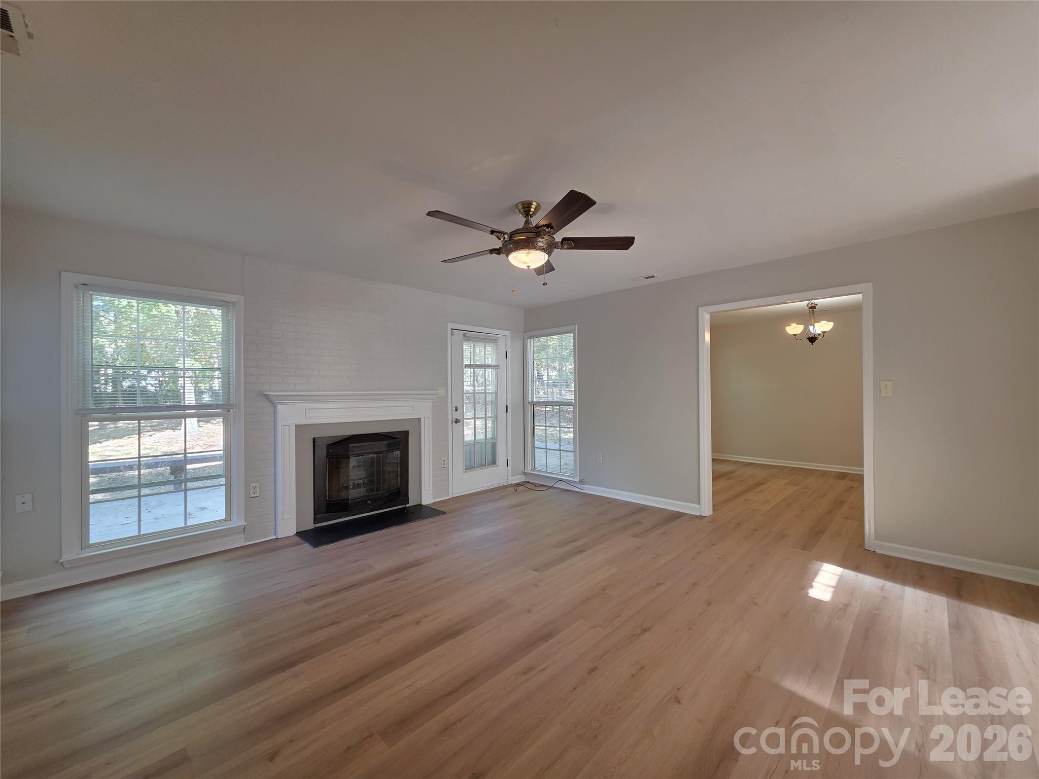 Single Family Residence at 5516 River Falls Drive, Charlotte, photo 8 of 25