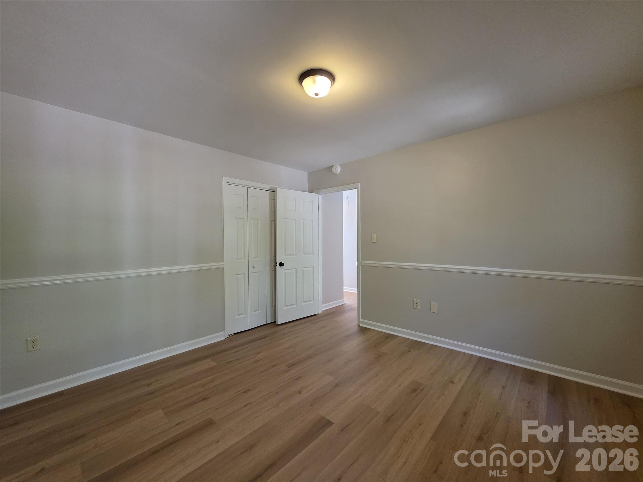 Single Family Residence at 5516 River Falls Drive, Charlotte, photo 18 of 25