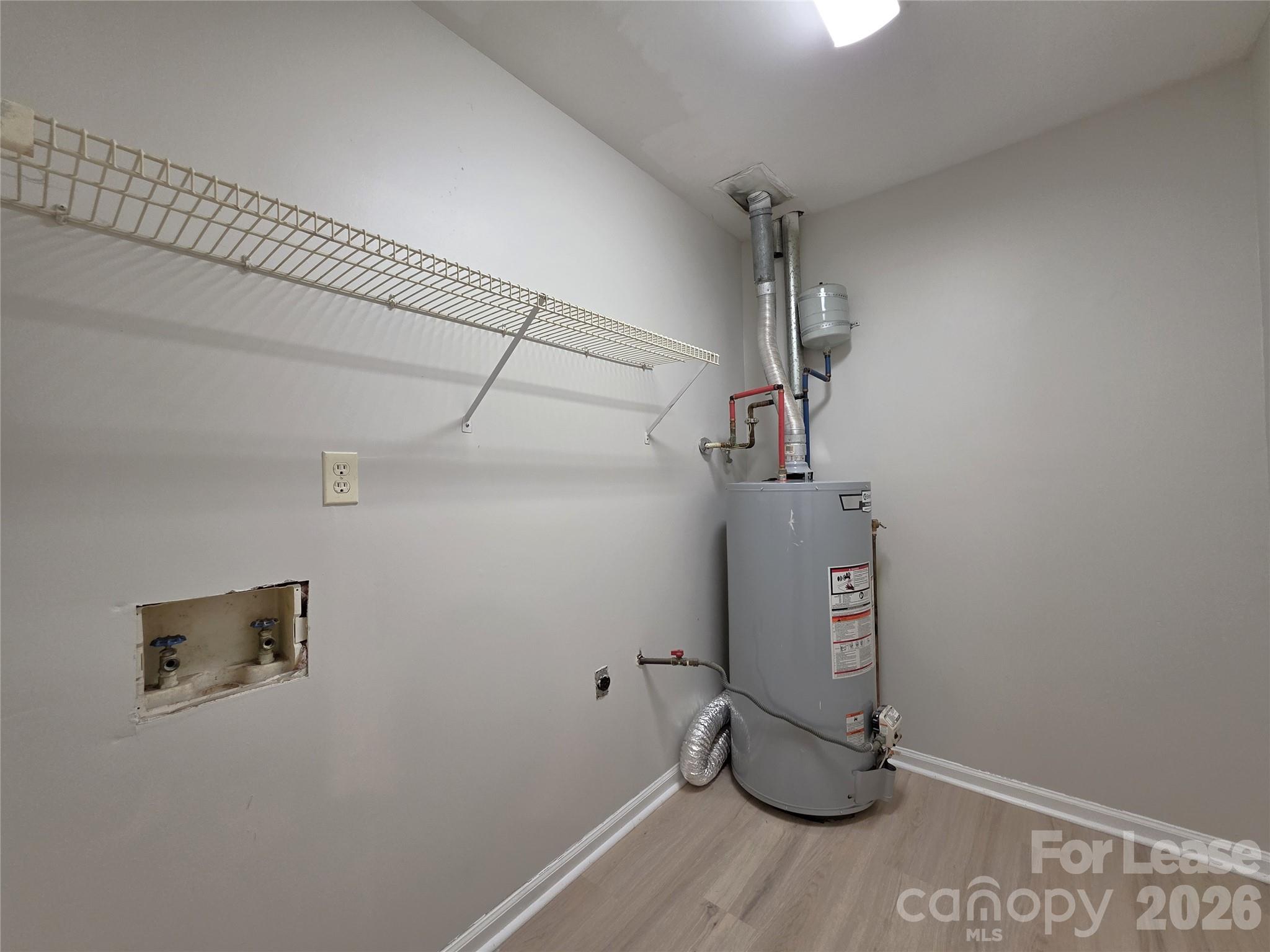 Single Family Residence at 5516 River Falls Drive, Charlotte, photo 20 of 25