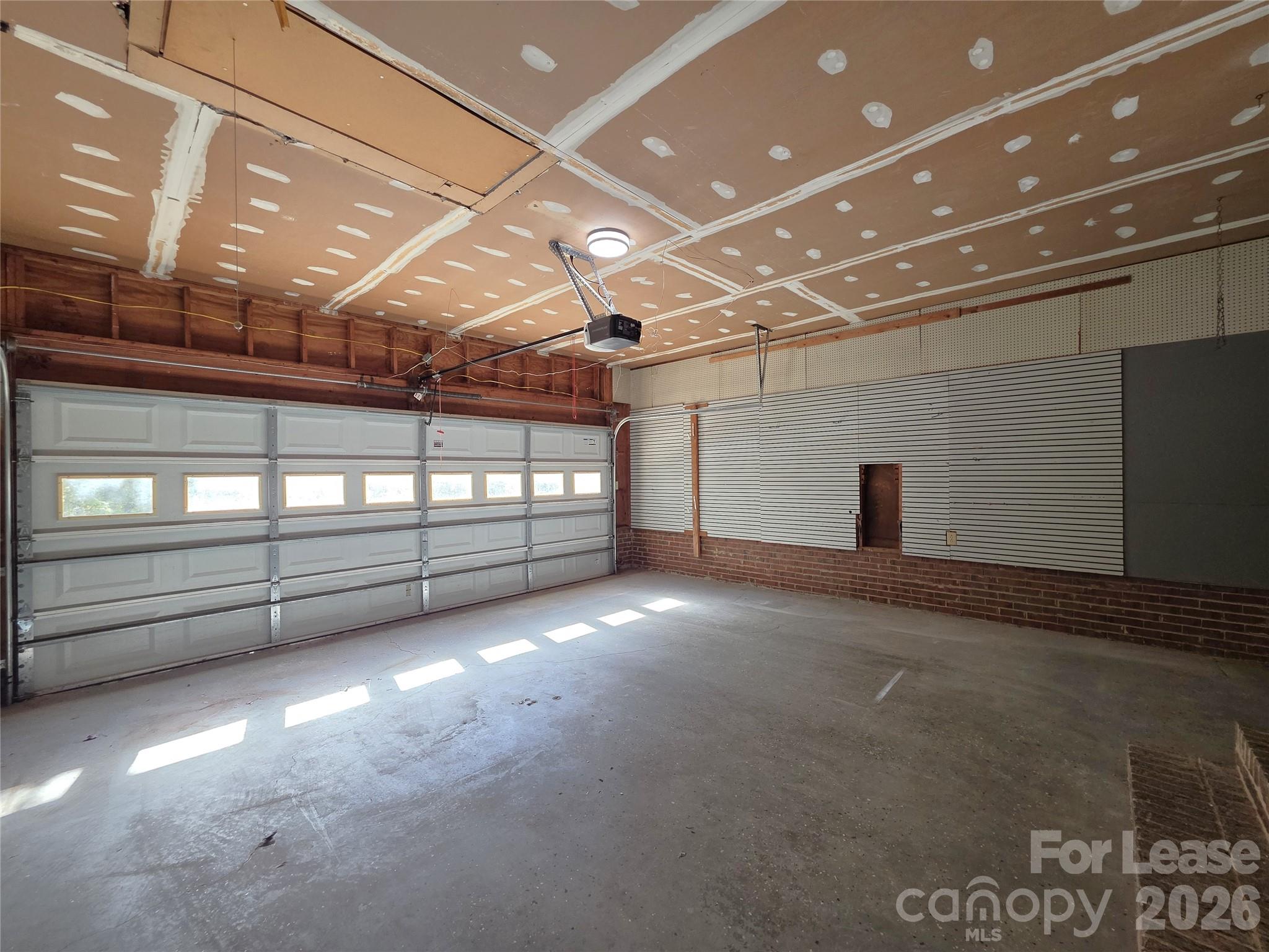 Single Family Residence at 5516 River Falls Drive, Charlotte, photo 22 of 25