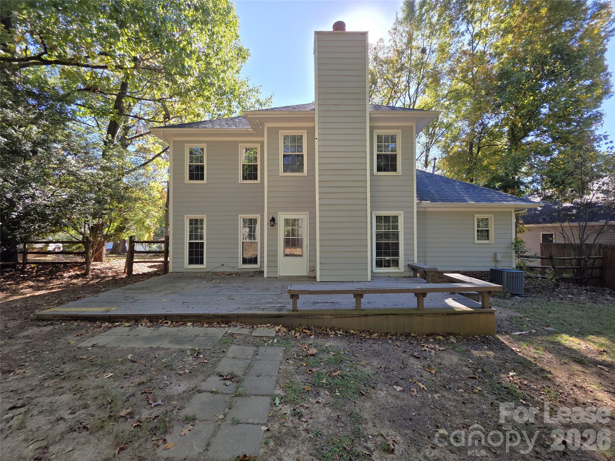 Single Family Residence at 5516 River Falls Drive, Charlotte, photo 23 of 25