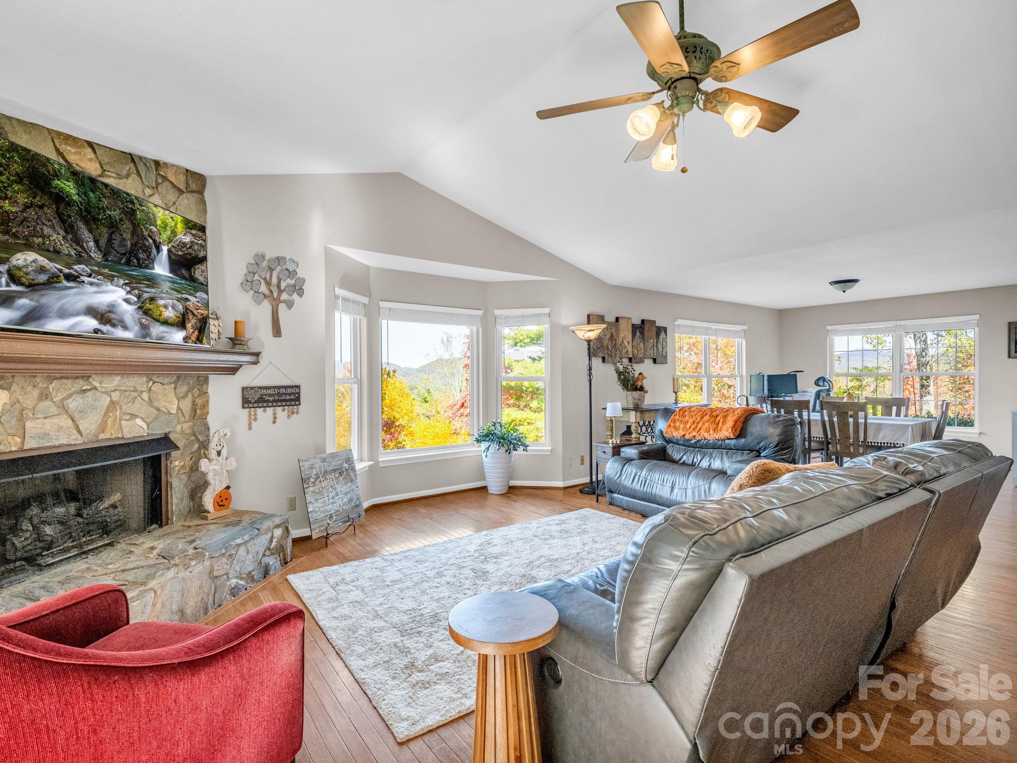 Spacious living area. - 178 Hilltop View Drive, Fletcher
